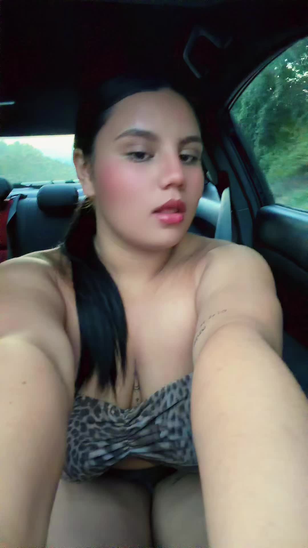@Jasmine_contreras21
