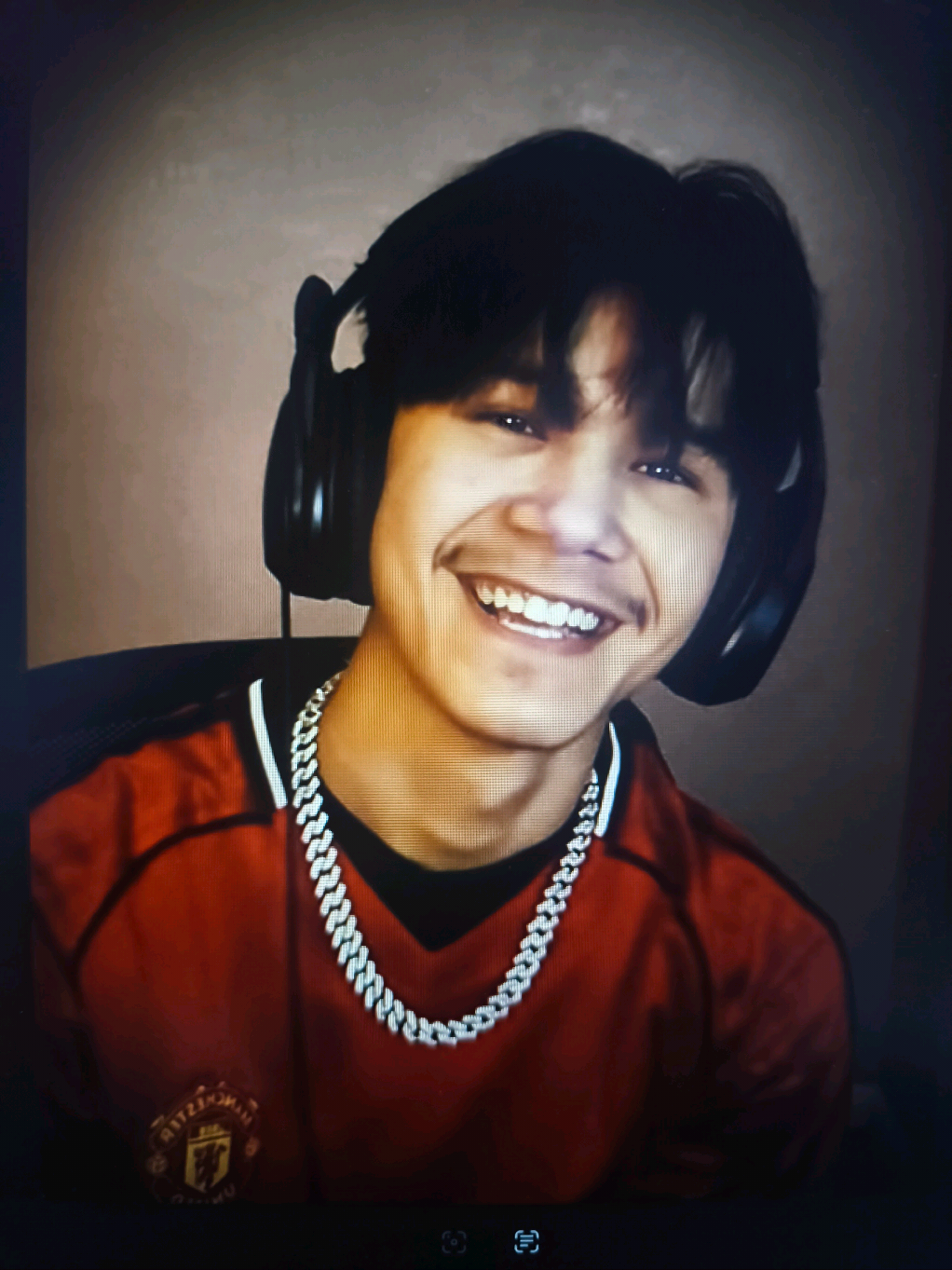 @Dumsi