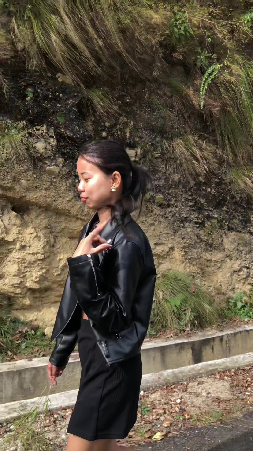 @🥂