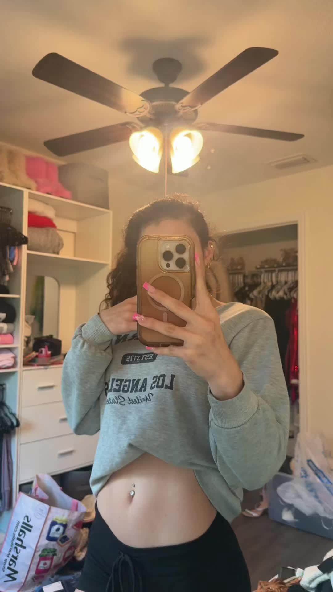 @lindseycannistra