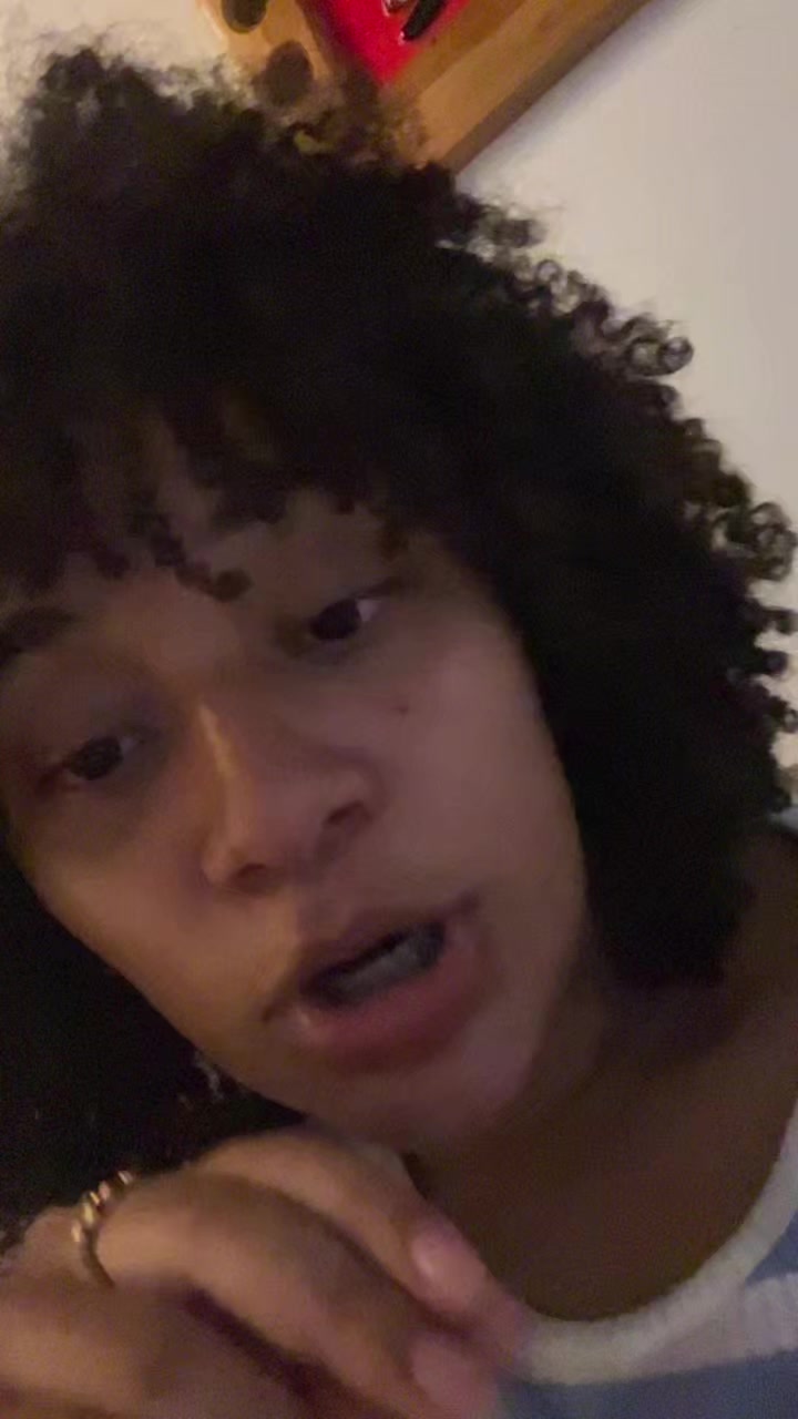 @Laura