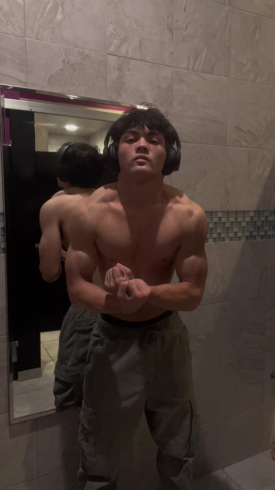 @LTRLogan😼