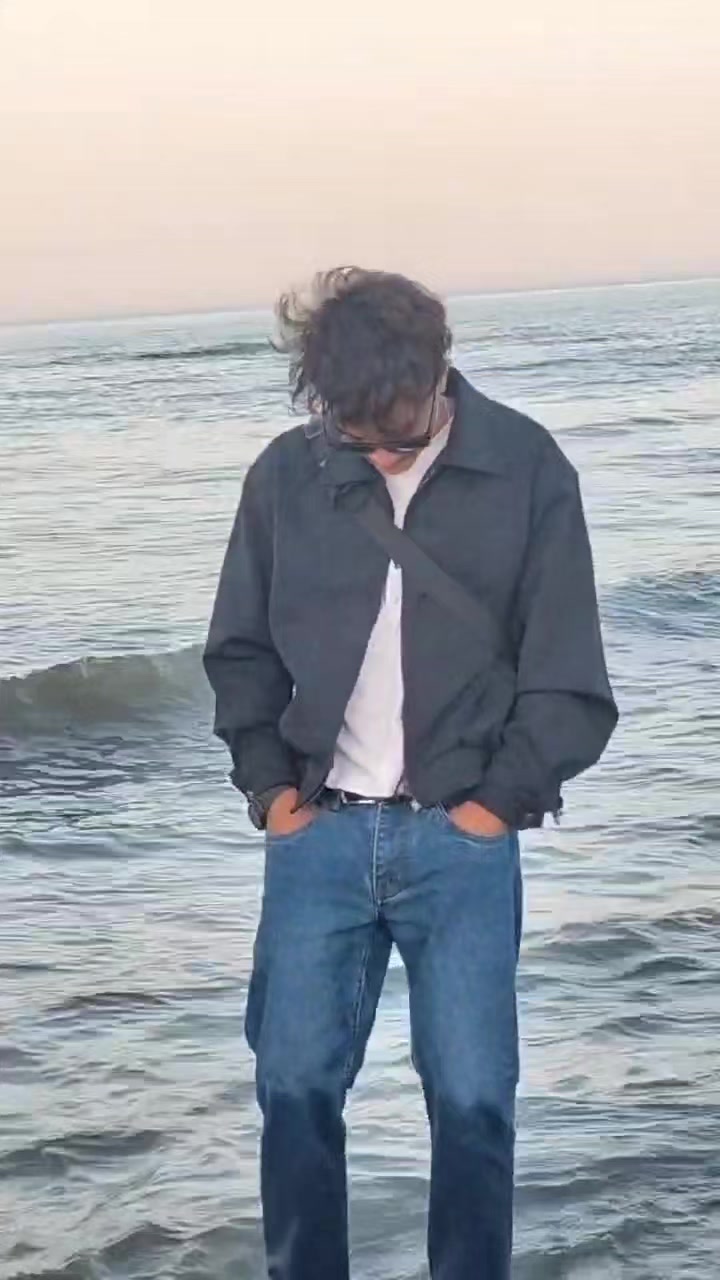 @KR15HN4…🎱🎭️