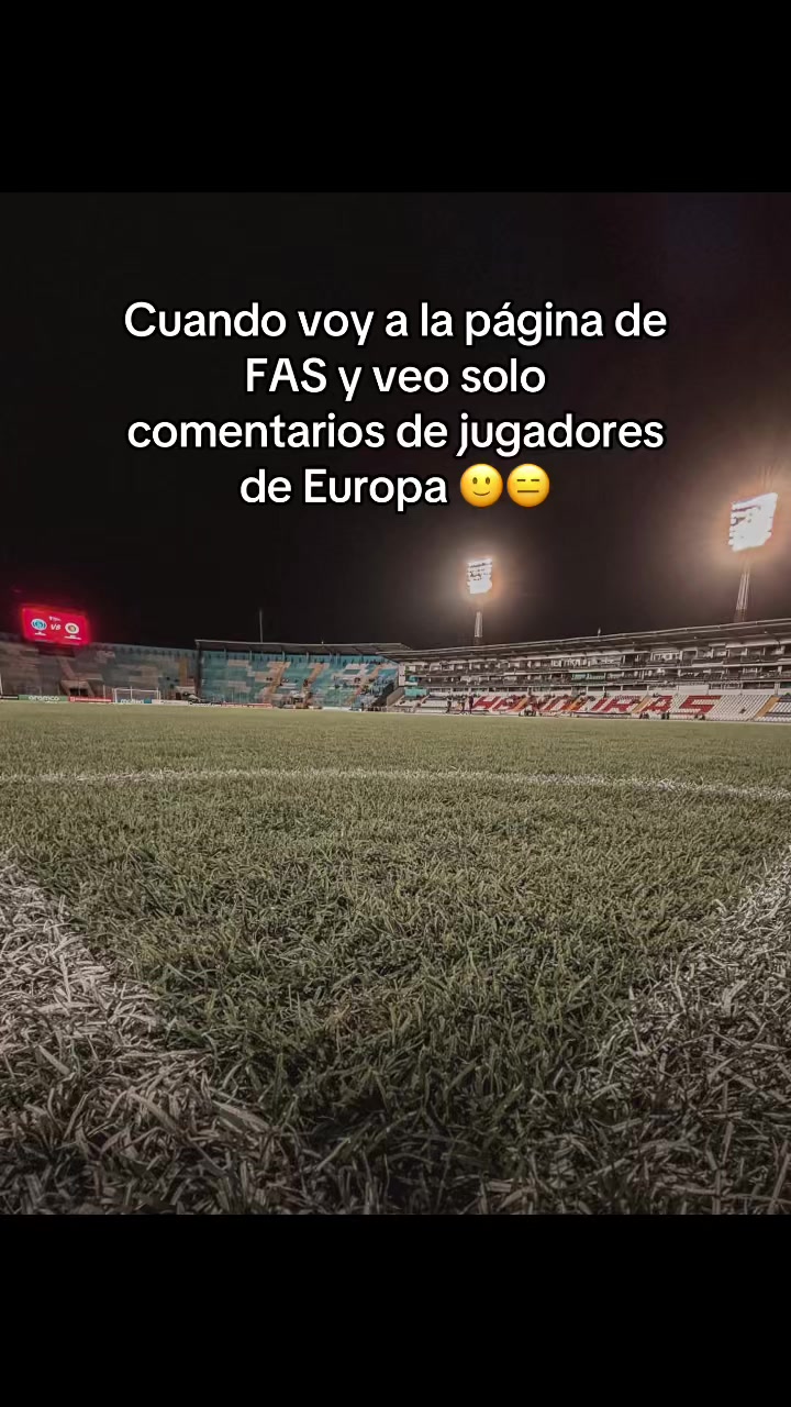 @Karlita 🤎
