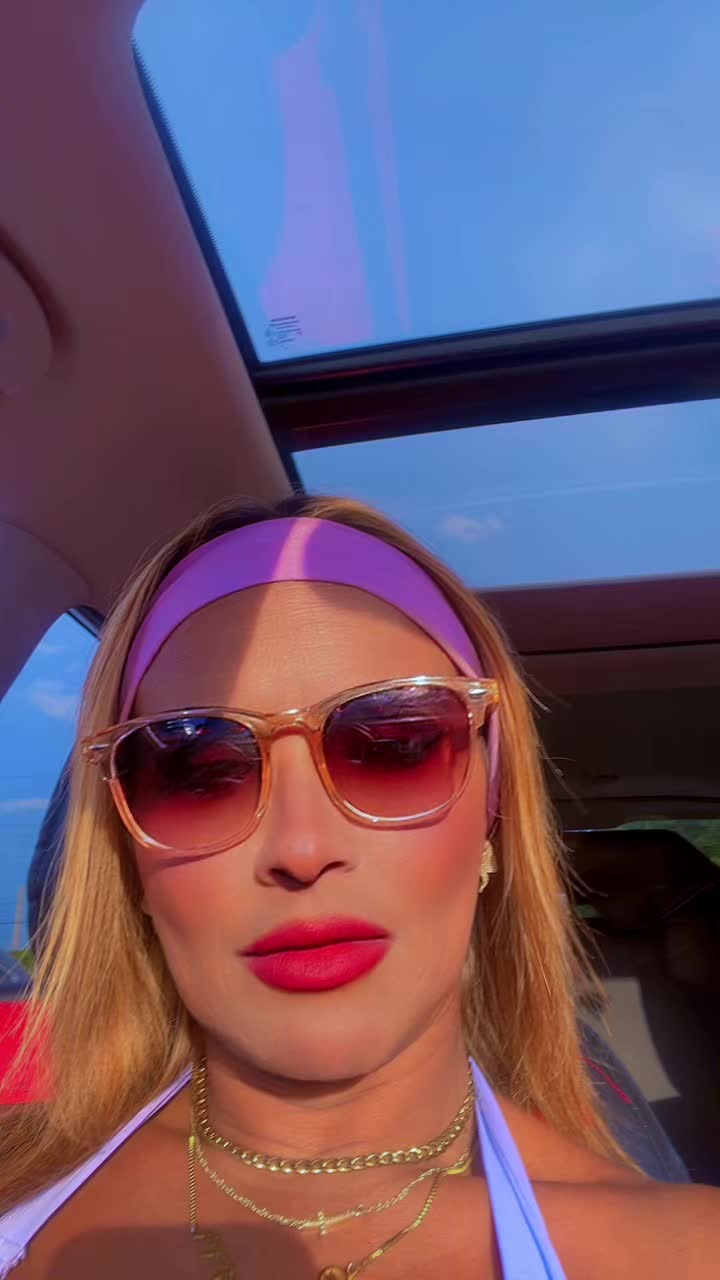 @Piedad  la  Diva