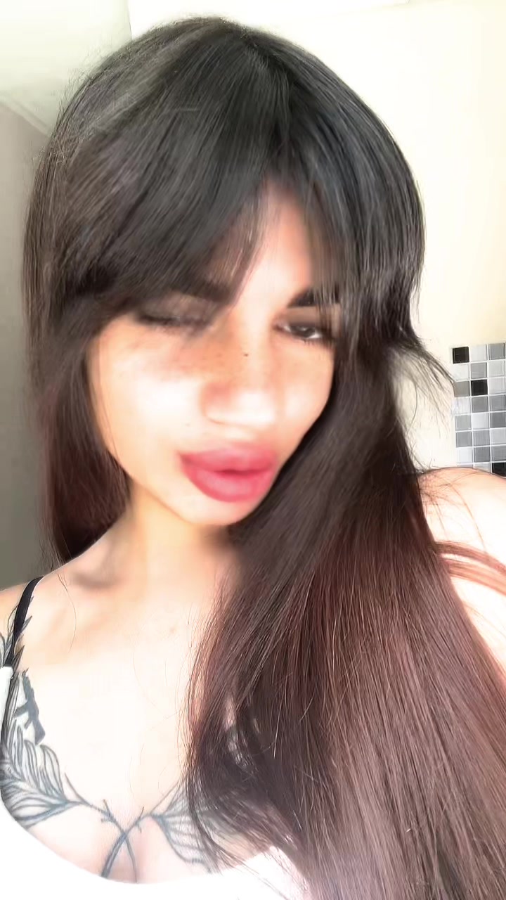 @Alina🦋✨