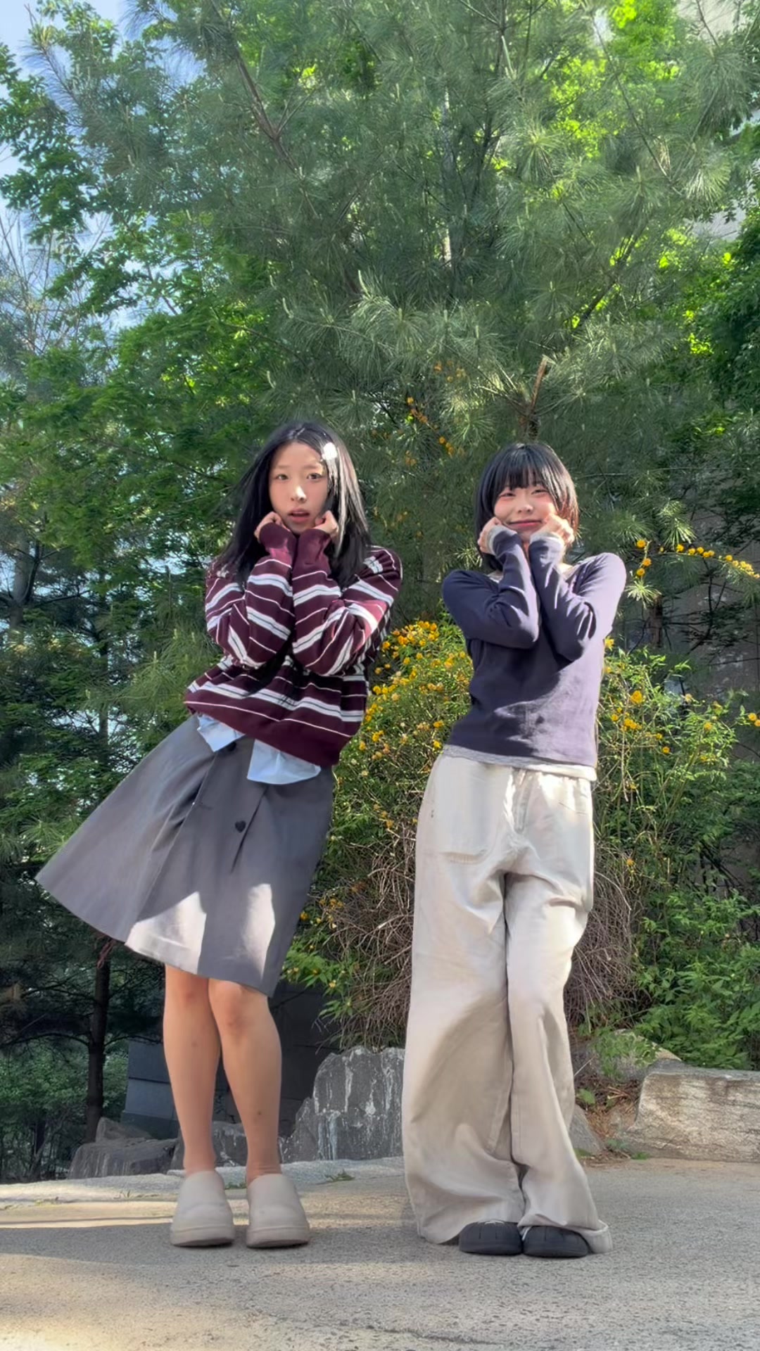 @누가 더 예쁜데