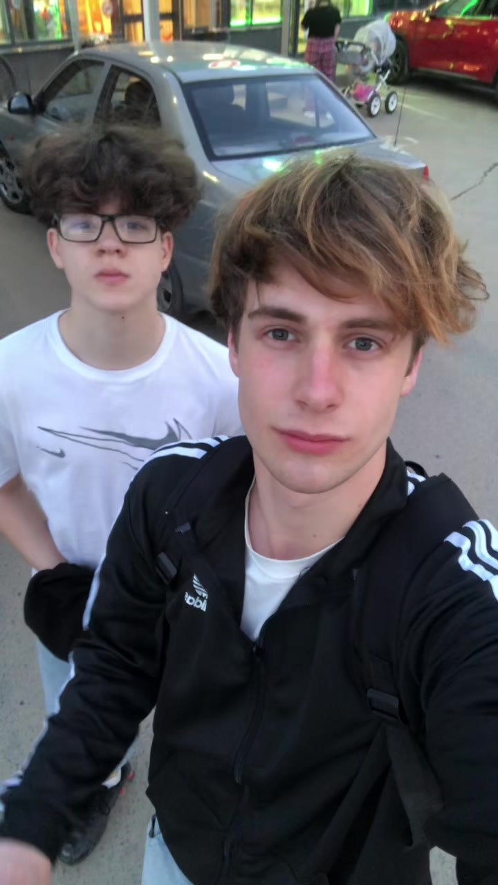 @absolut1k
