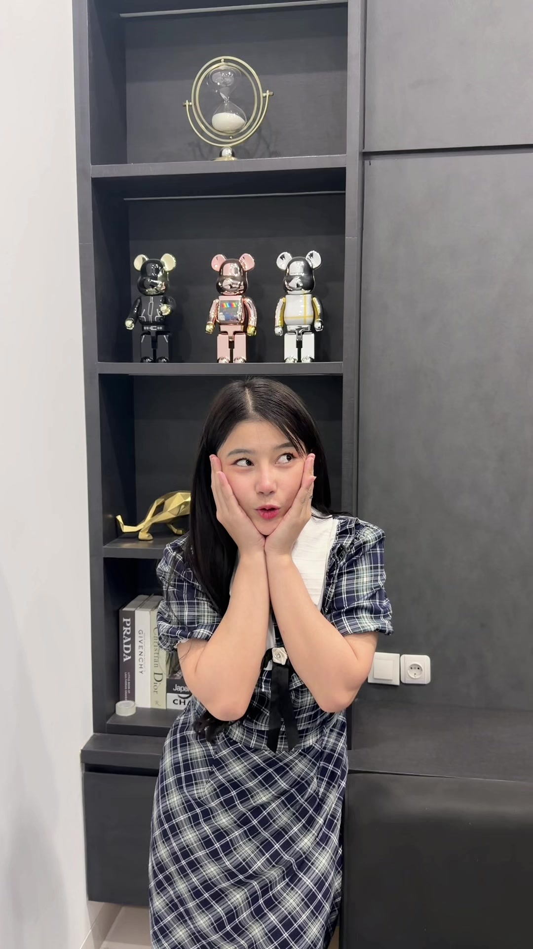 @Cahyaniryn