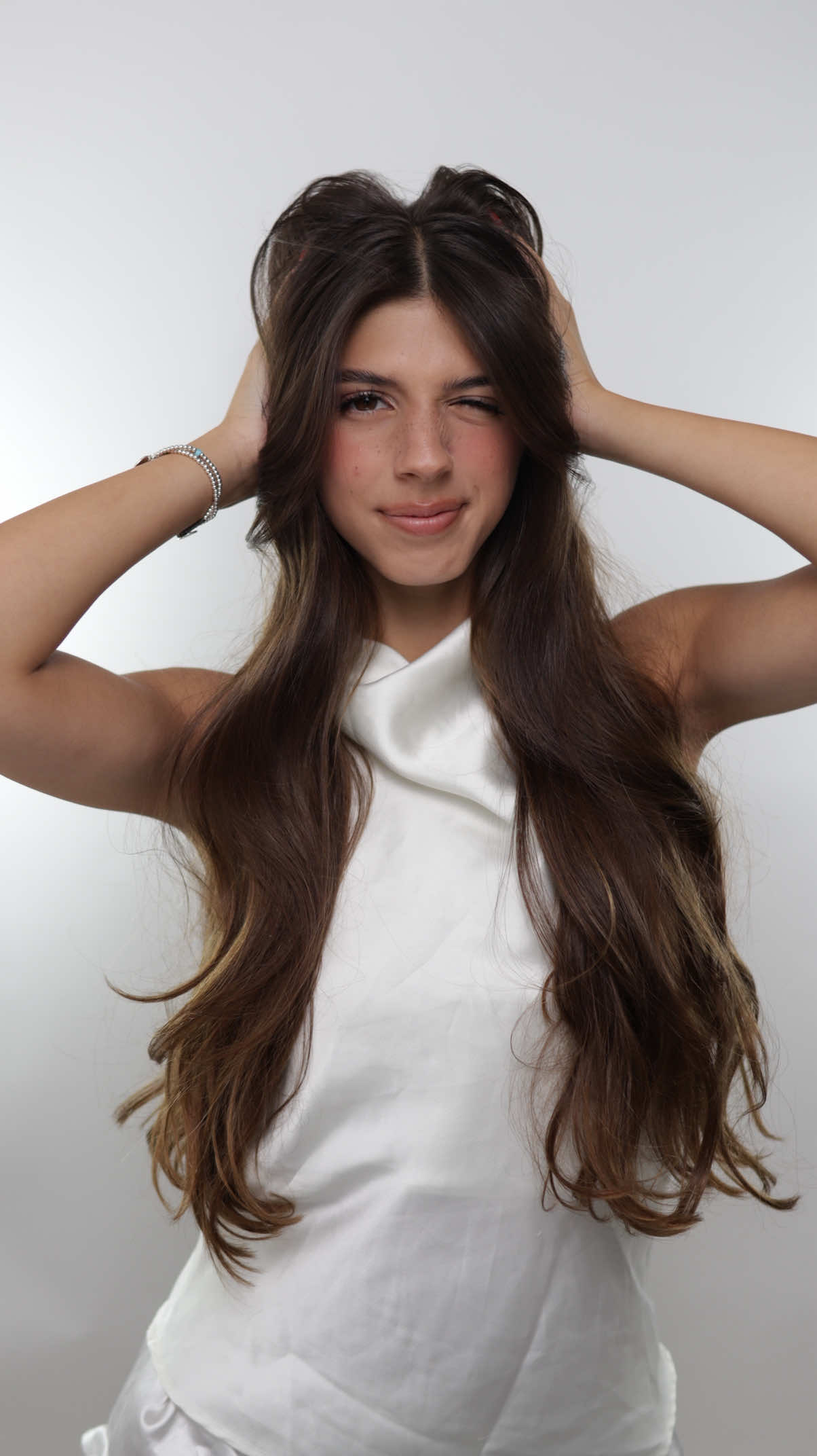 @Ayala_ariel10