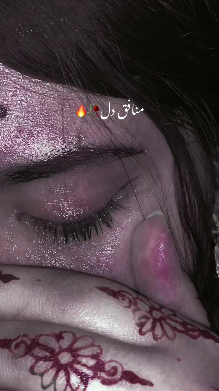 @𓆩ملکہ𓆪👑