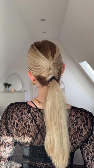 @tinaMiller98