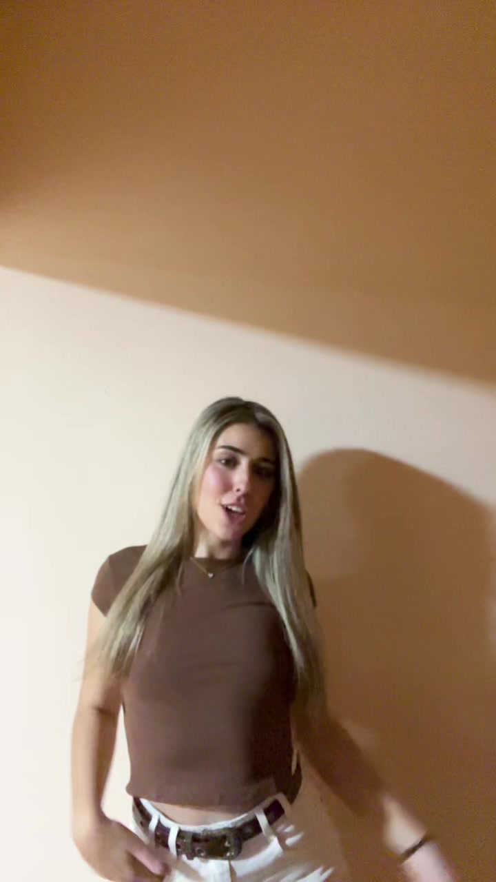 @Sofii