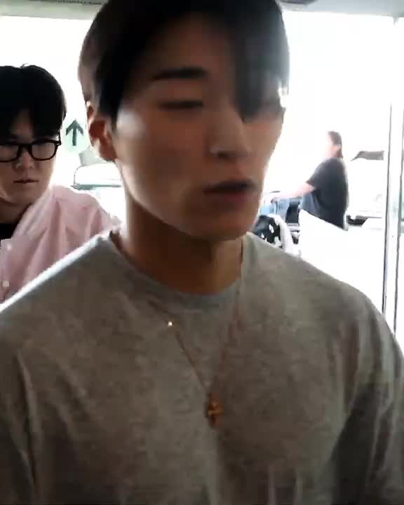 @choi san fan account