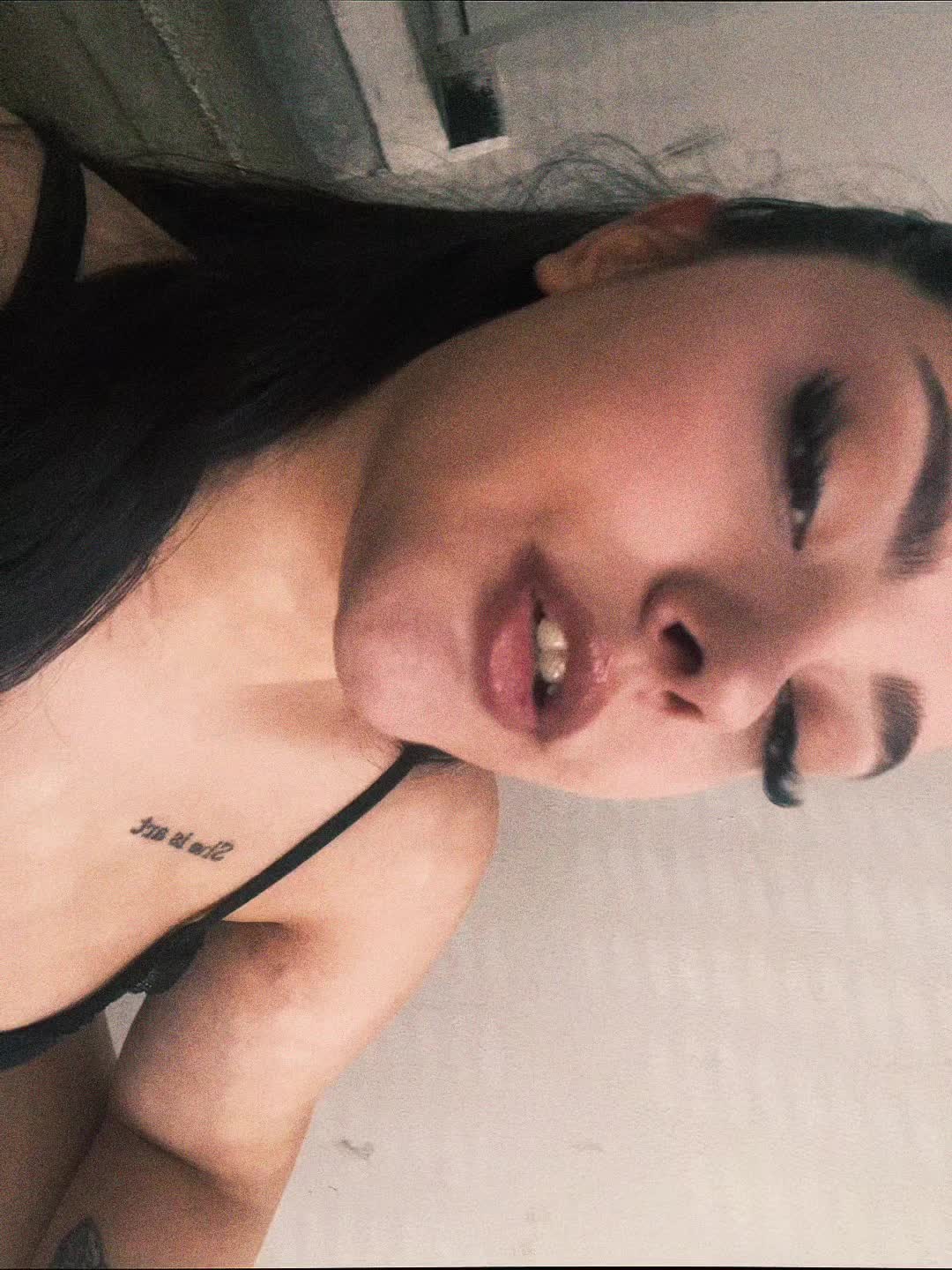 @Кристина
