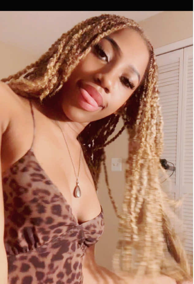 @CERTIFIED.CHERRIES 🍒