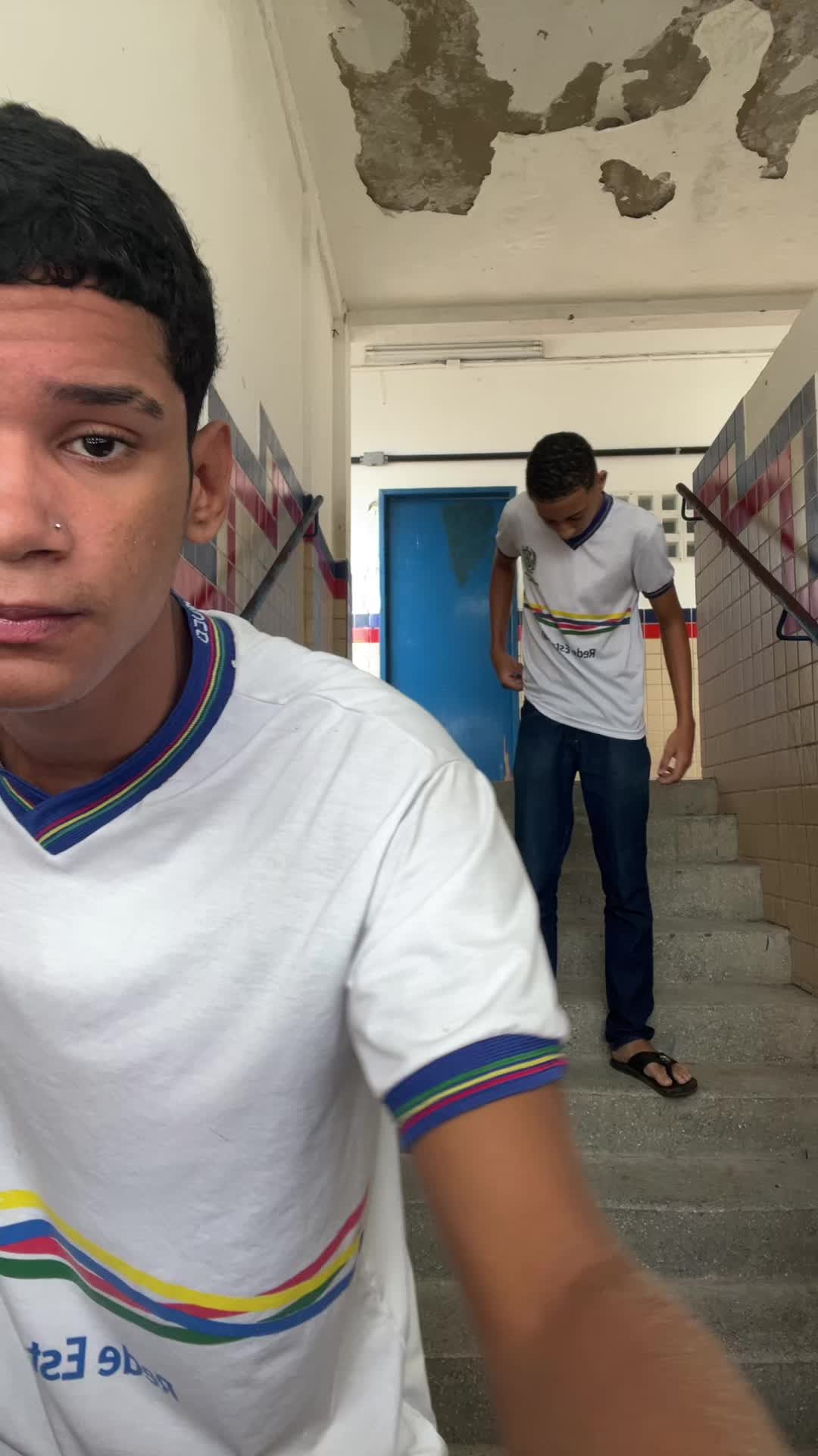 @Jv 🎬 🤴