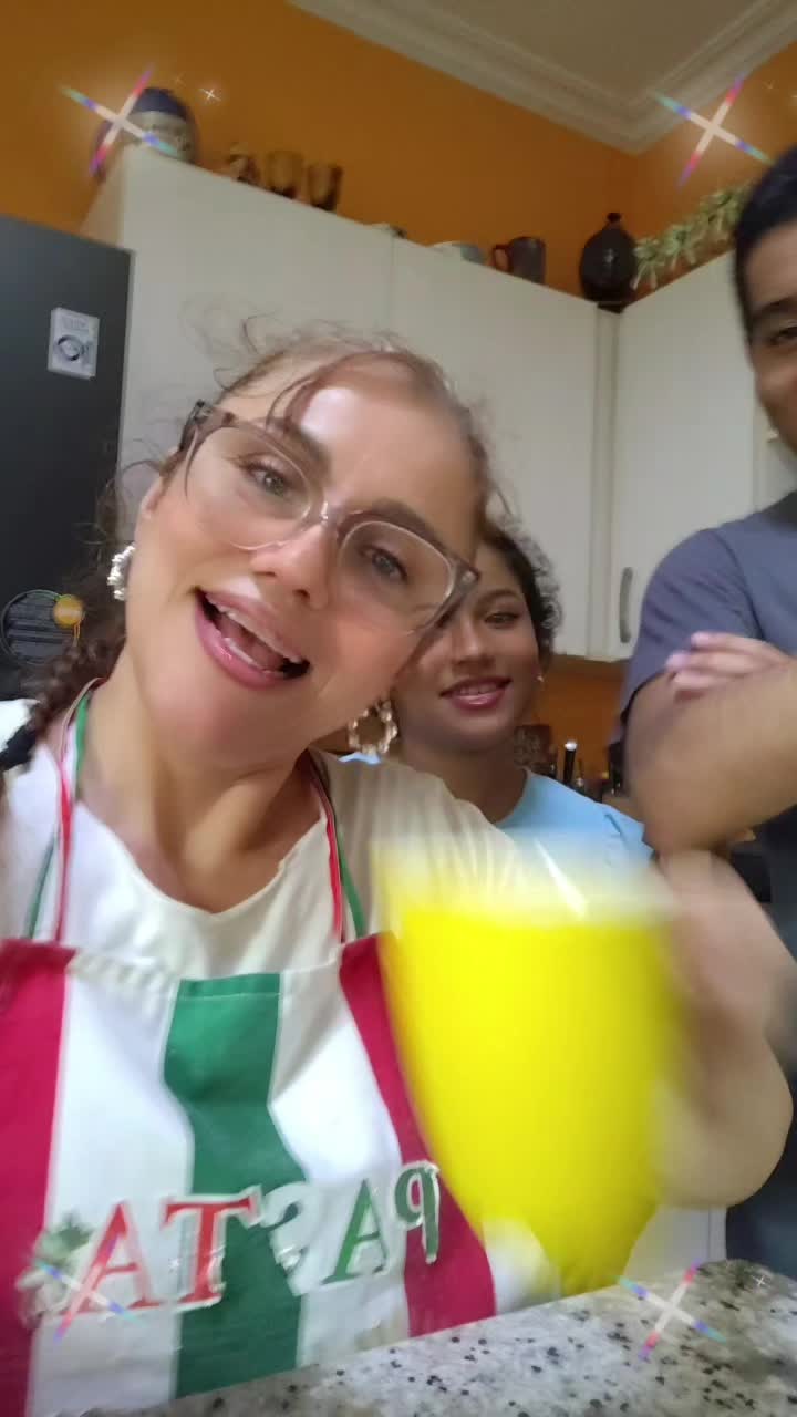 @ThaityRozOficial