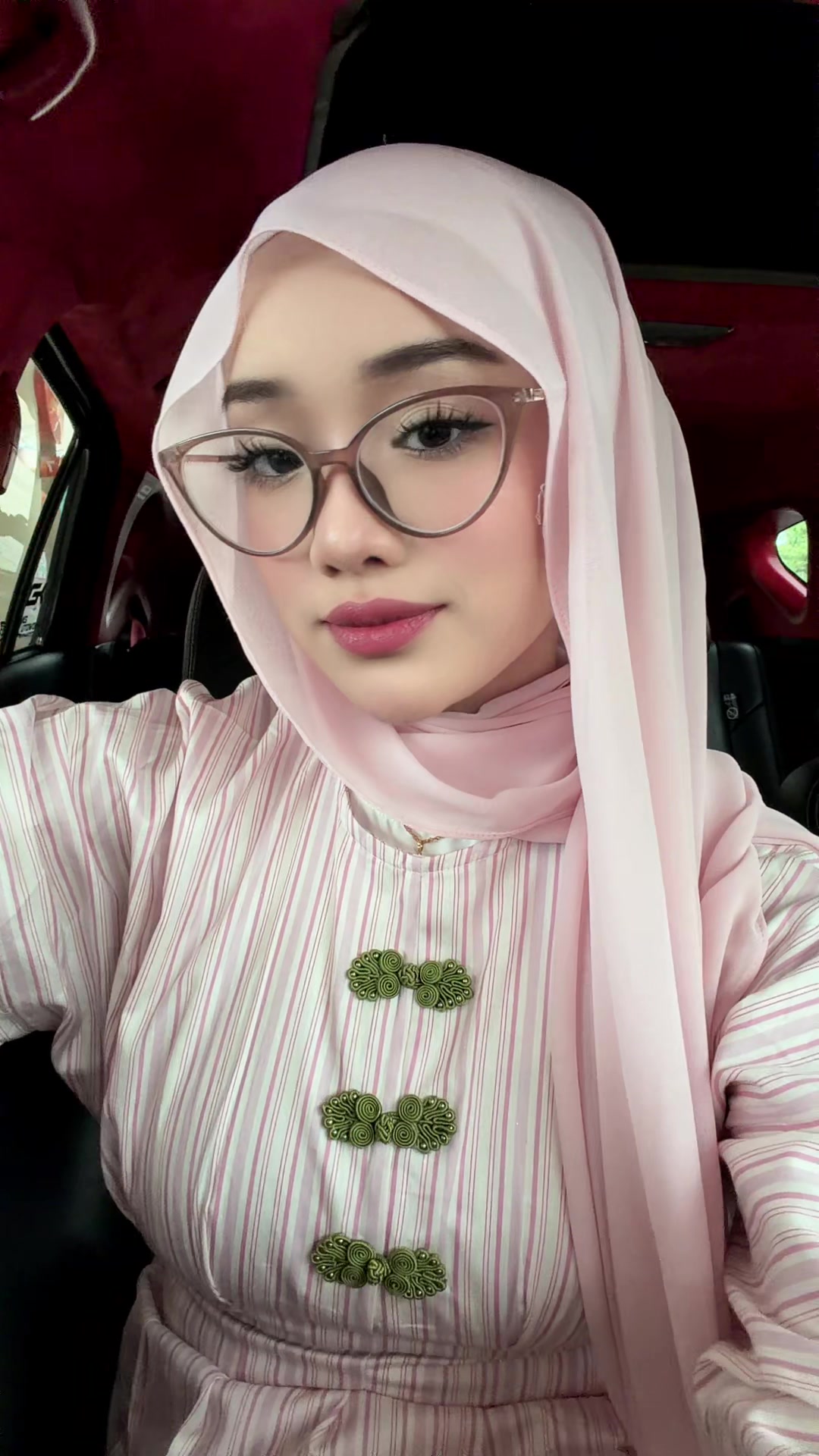 @afeesyaa