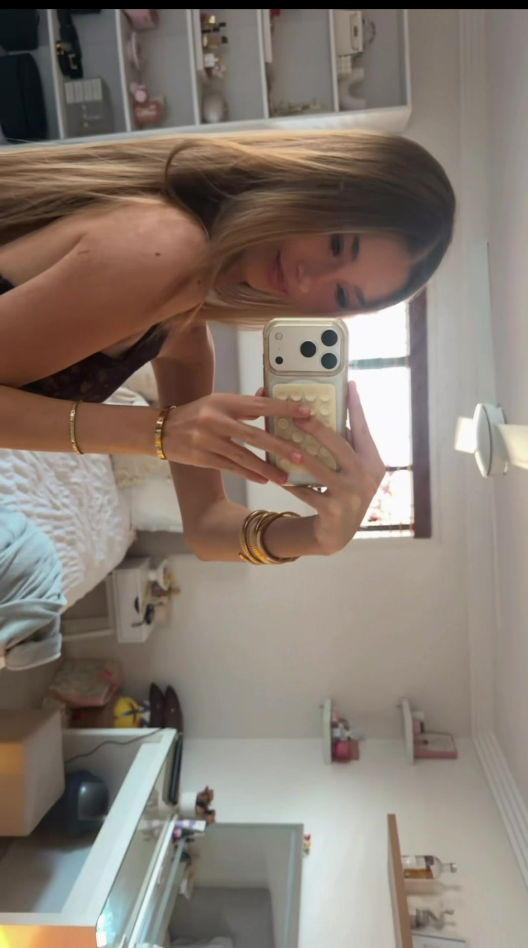 @eviemaksimovic