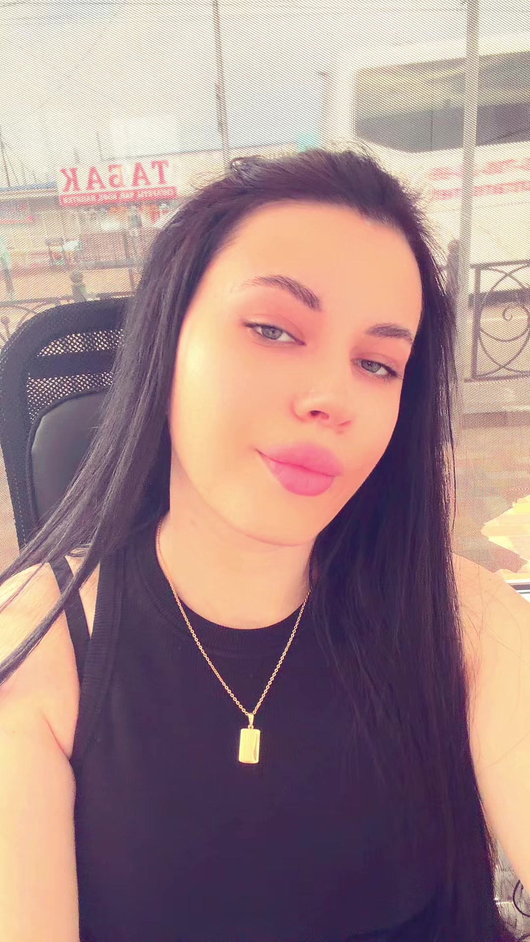 @Angelina_005