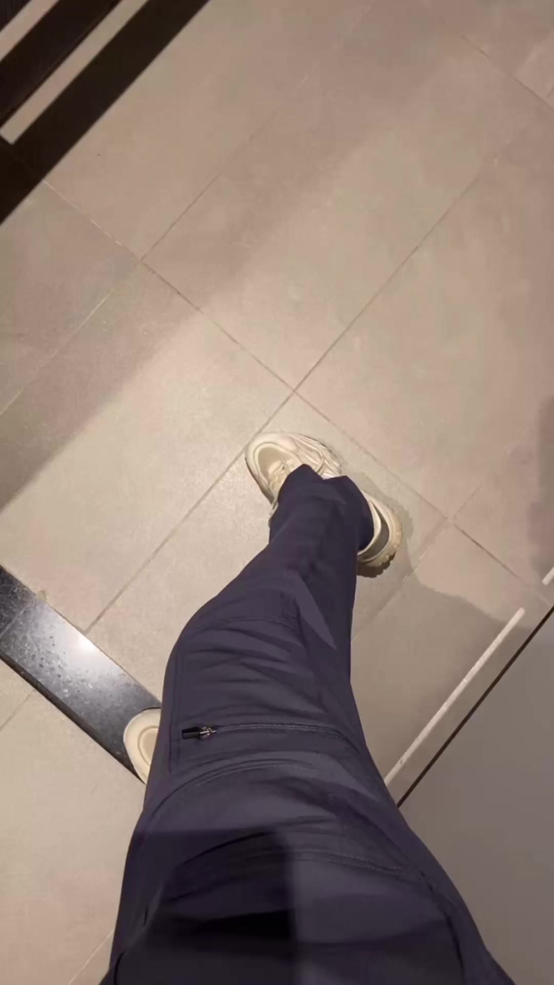 @_ianyr