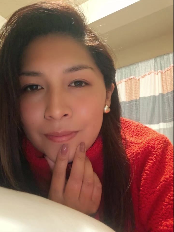 @CLAUDIA FLORES