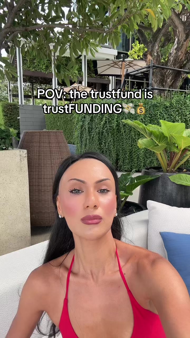 @ur trustfund daughter