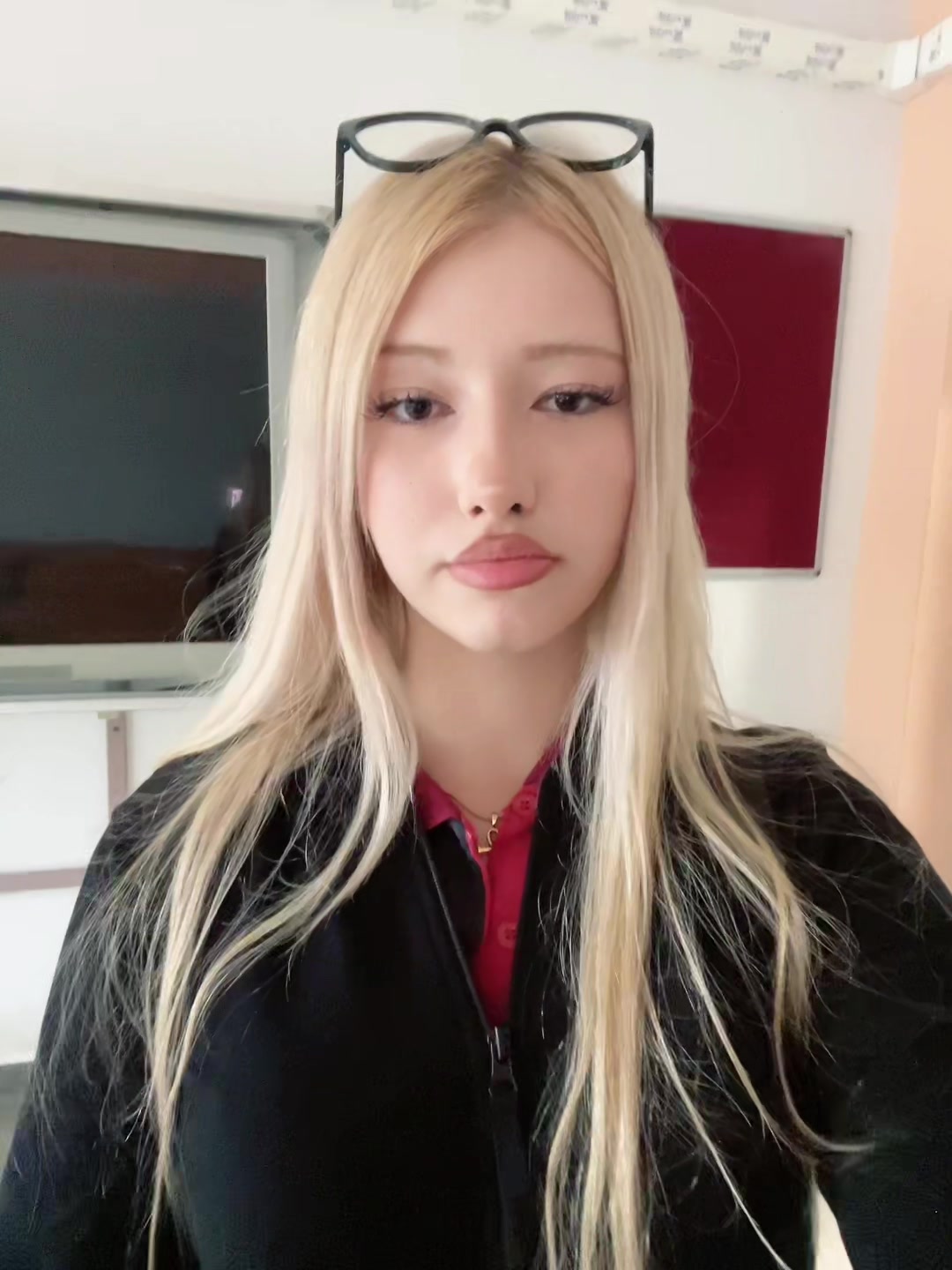 @𝓷𝓪𝔃𝓼