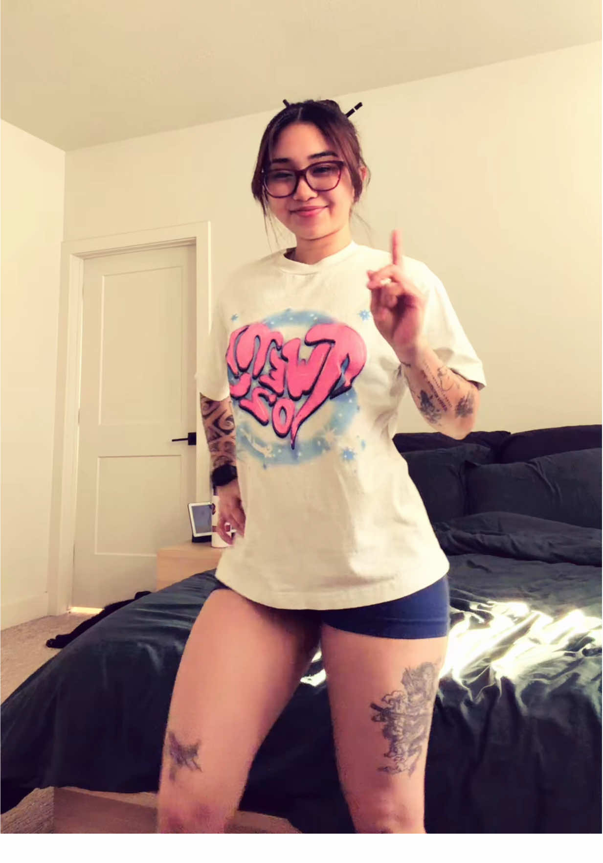 @kat.vs.damfworld on IG