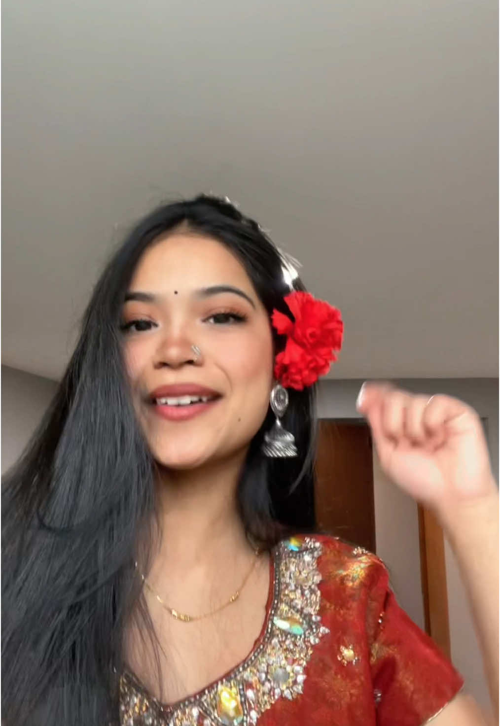 @ROSHNIKA BASTOLA❤️