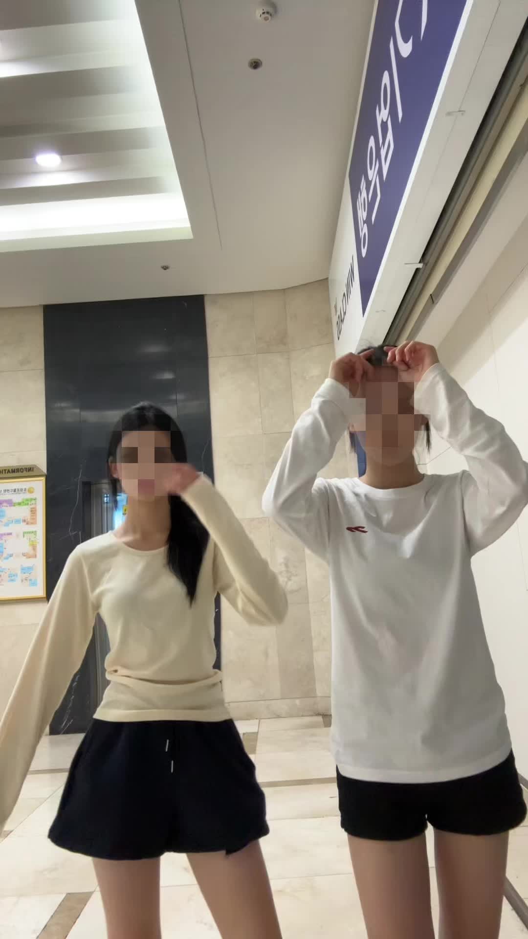 @나현