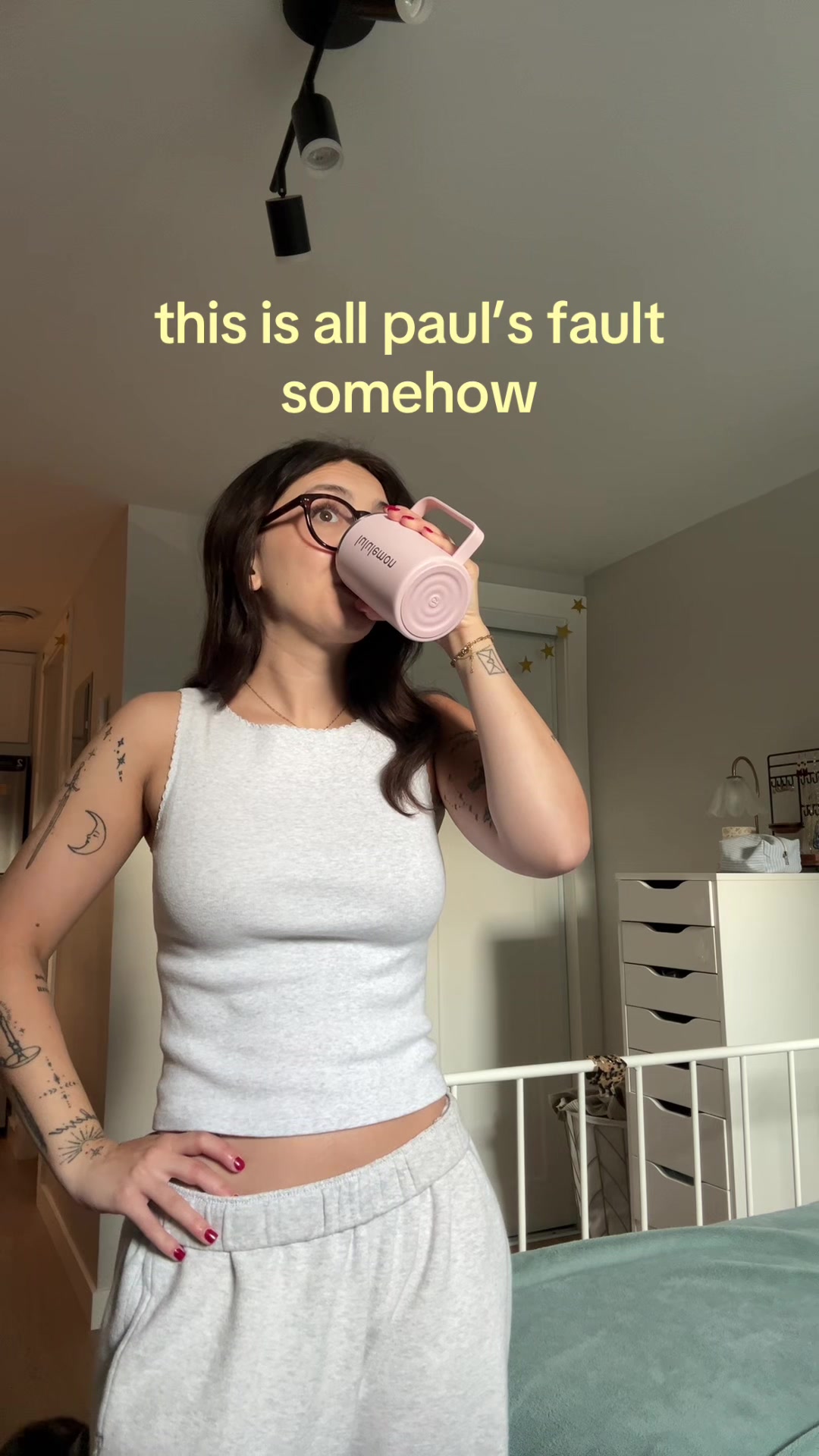 @ella โ