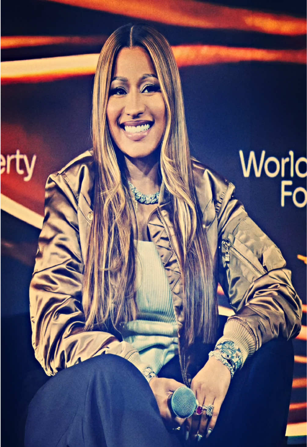 @exclusively_nickibarbz