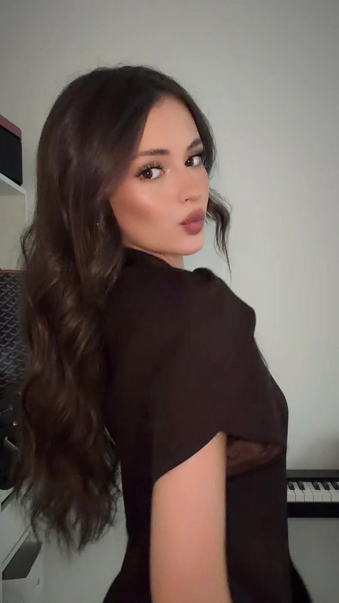 @Nikoshka