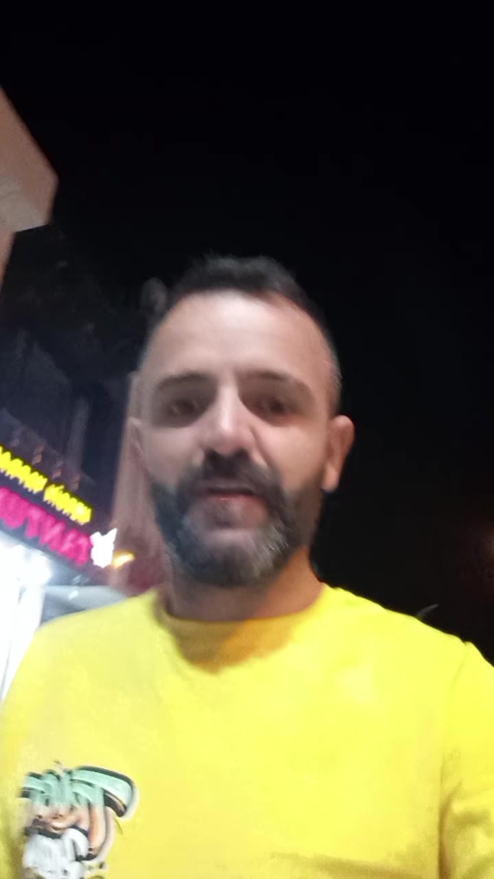 @HOZAN BAVER🎙️🎙️