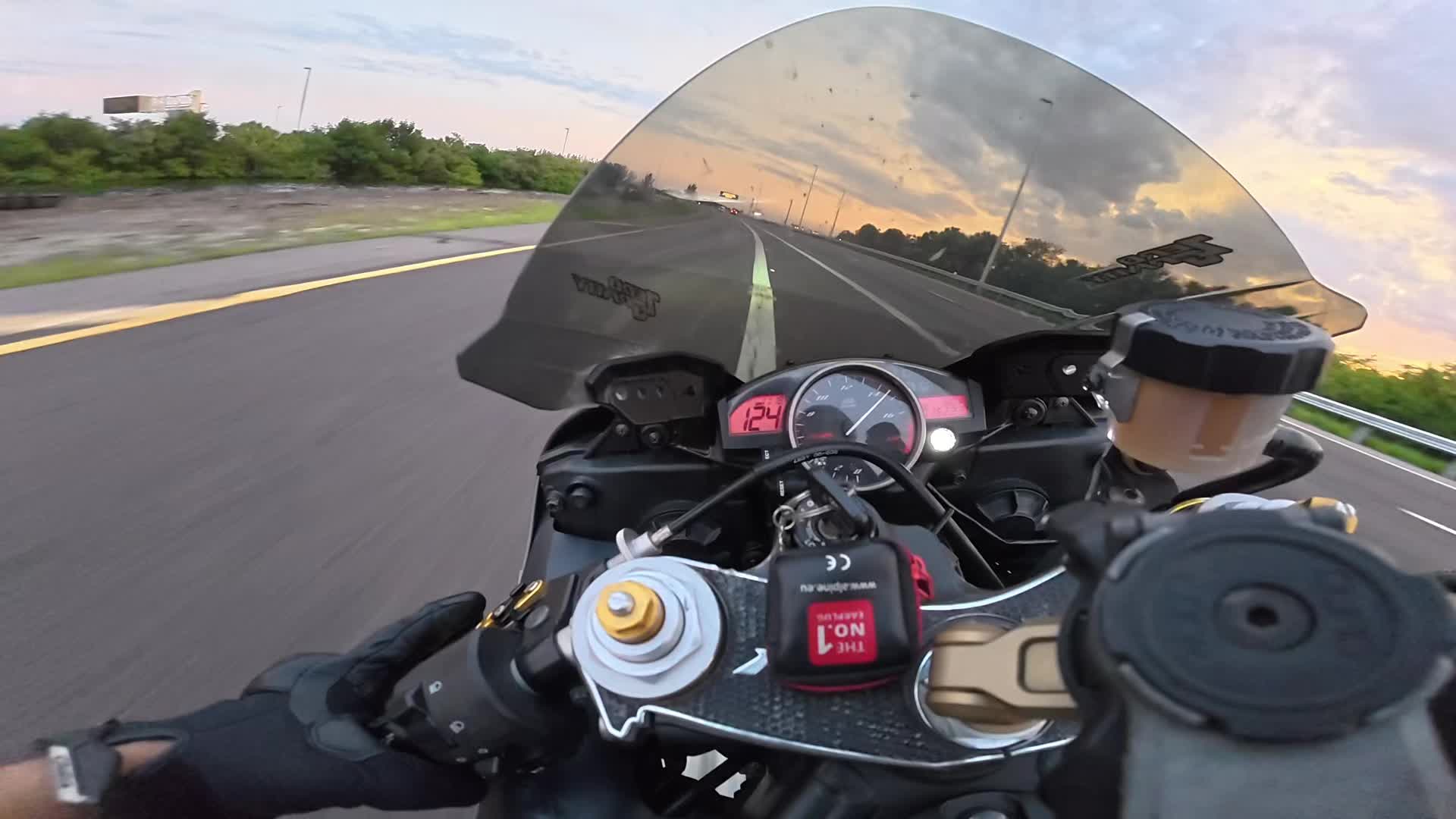 @Midnight Rider