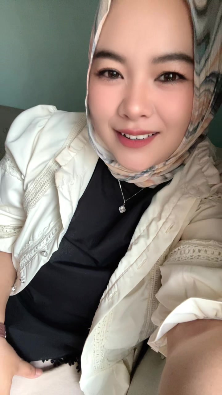 @dhena88