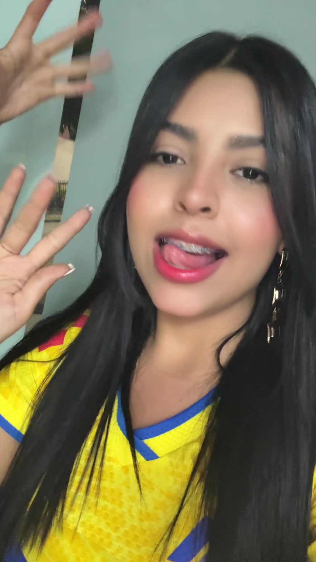 @Niki Mendoza