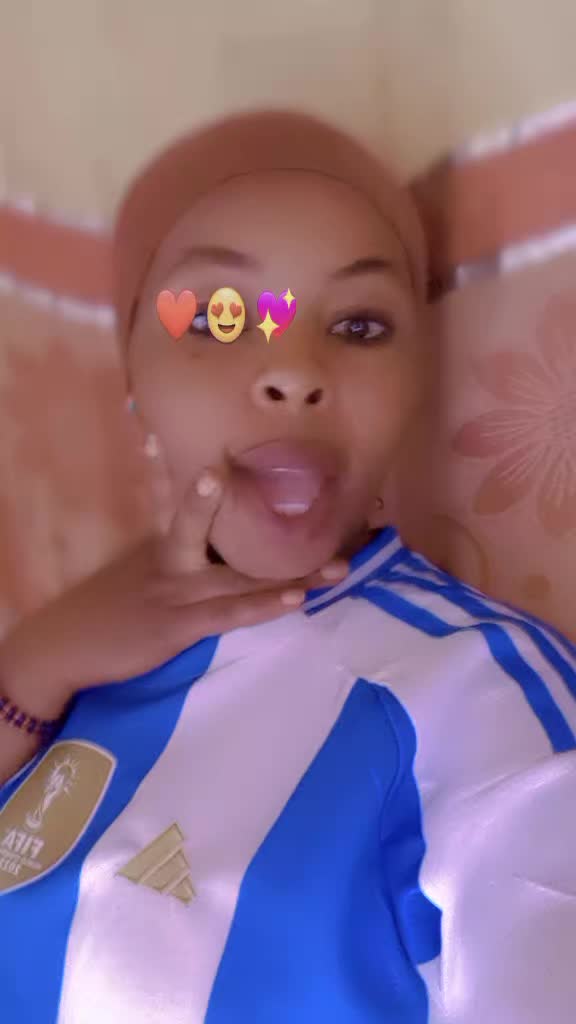 @Maria Chimbonaga