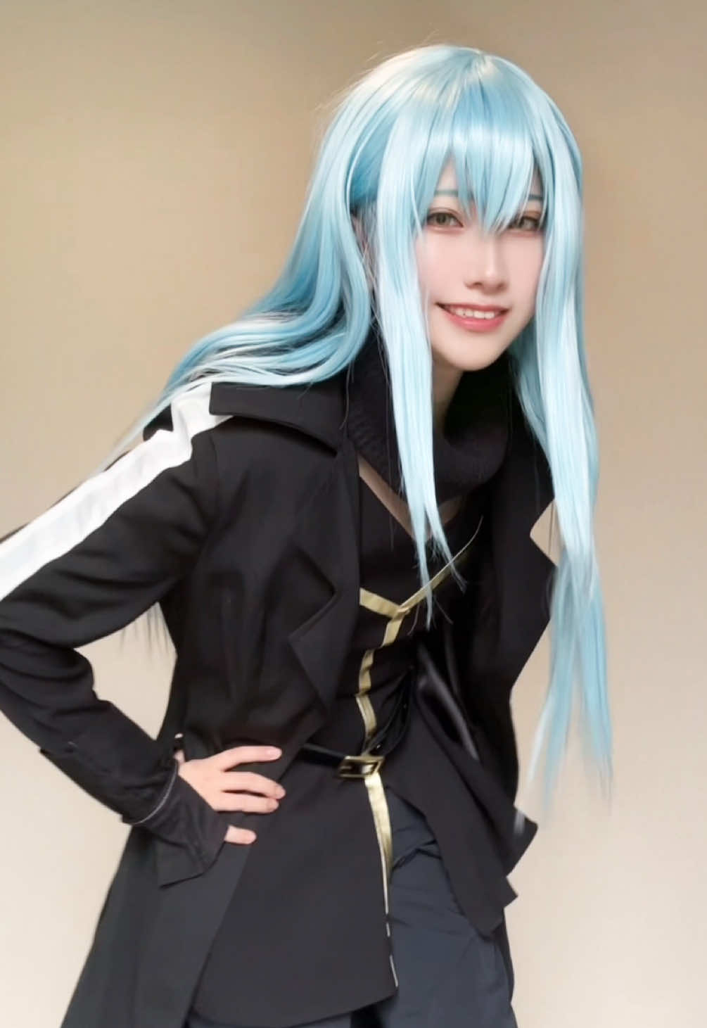 @まひる
