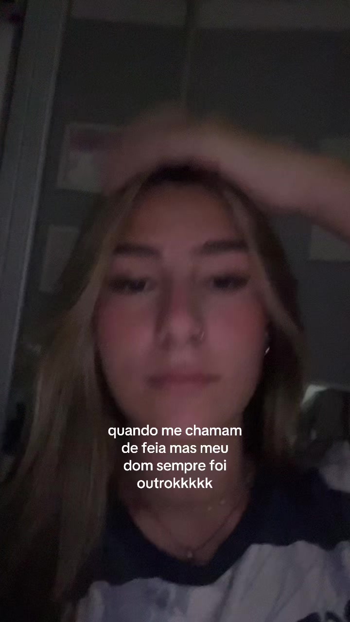 @larissa