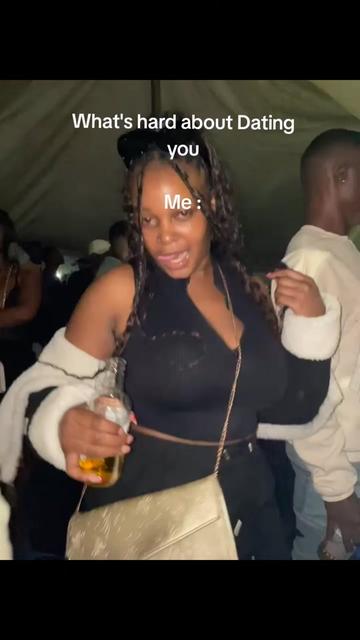 @BuhleMcking🇿🇦