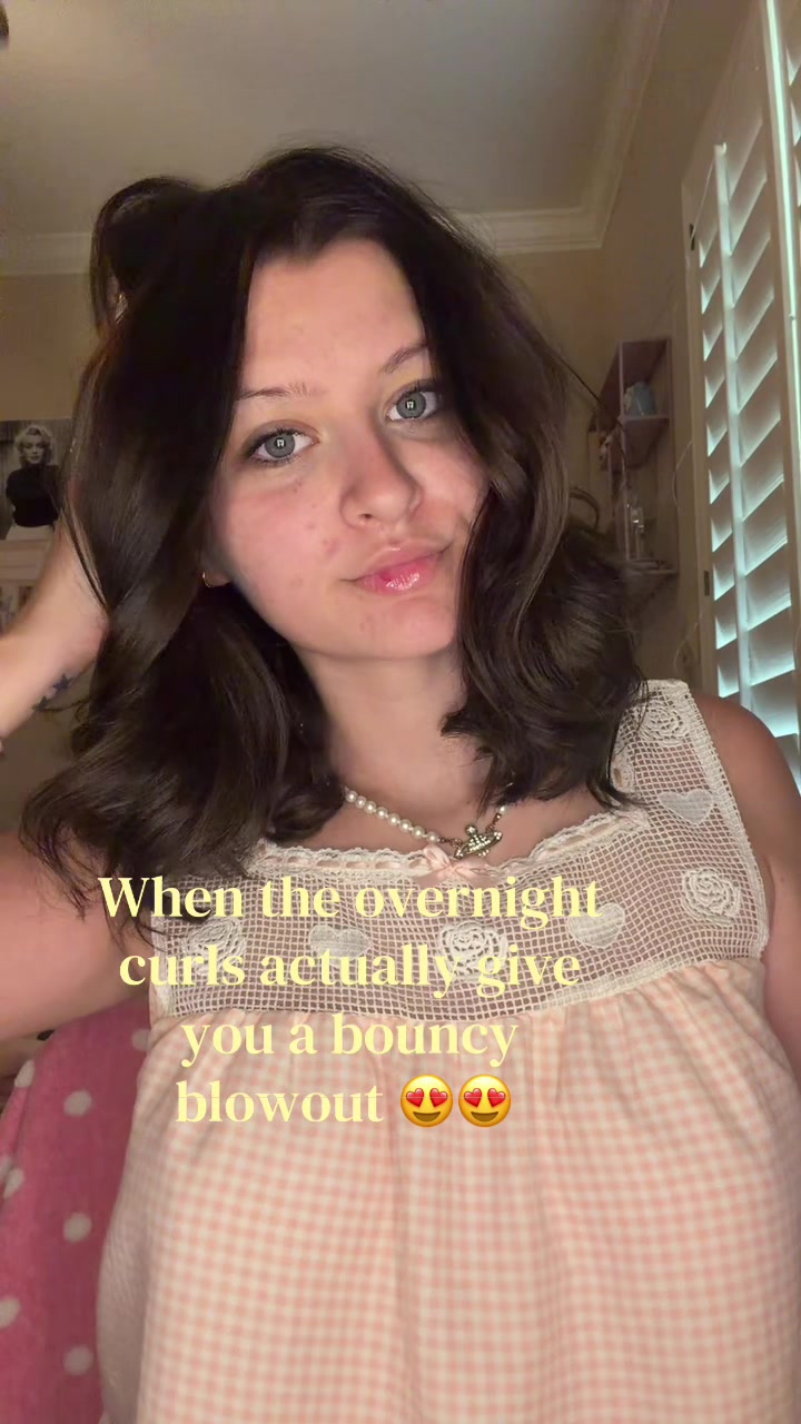 @Nicole 🧁🪽