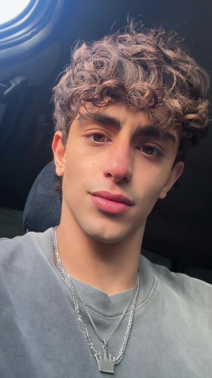 @Abollez