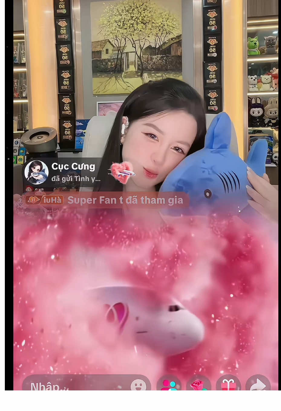 @H&agrave; Lee 🤍