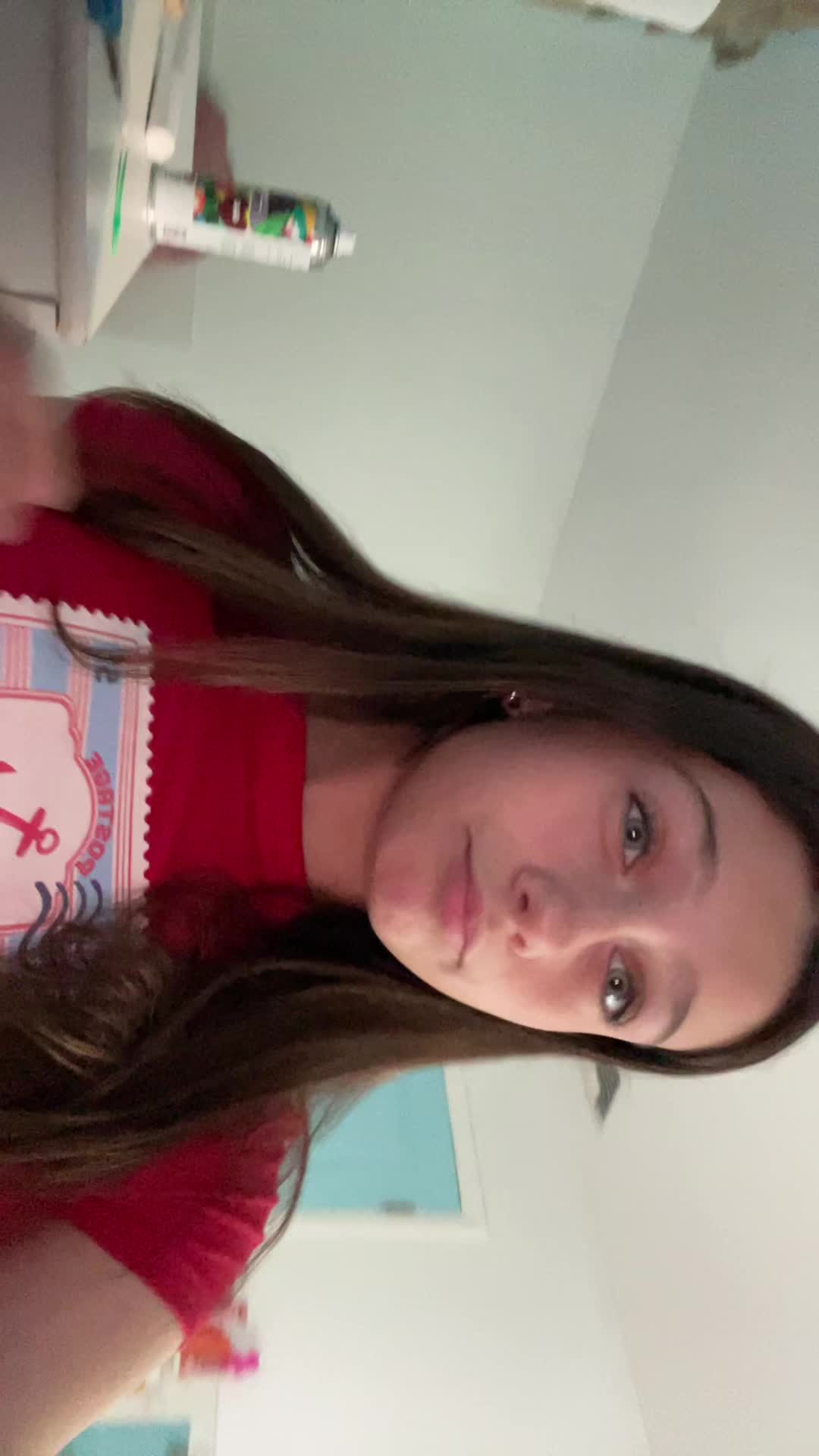 @Laylaspams