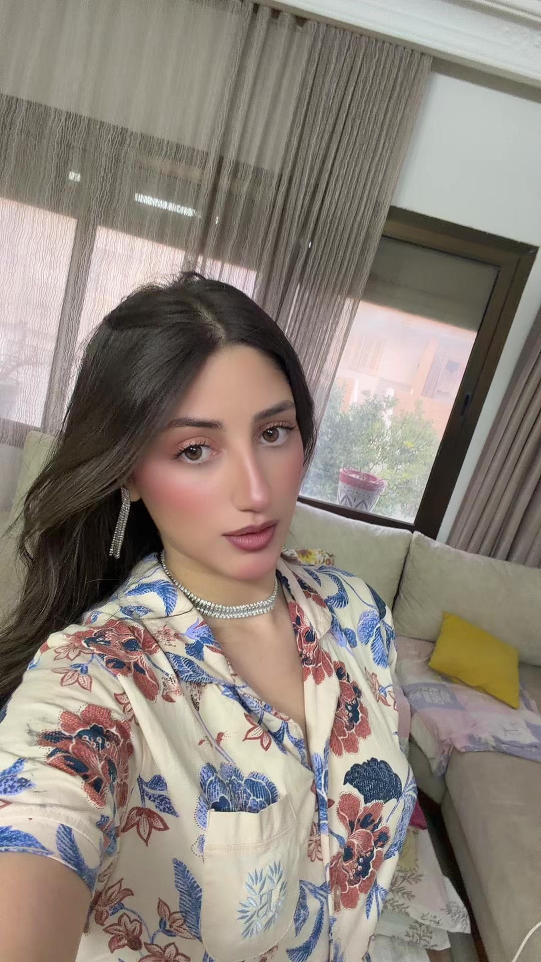 @Ghozlene