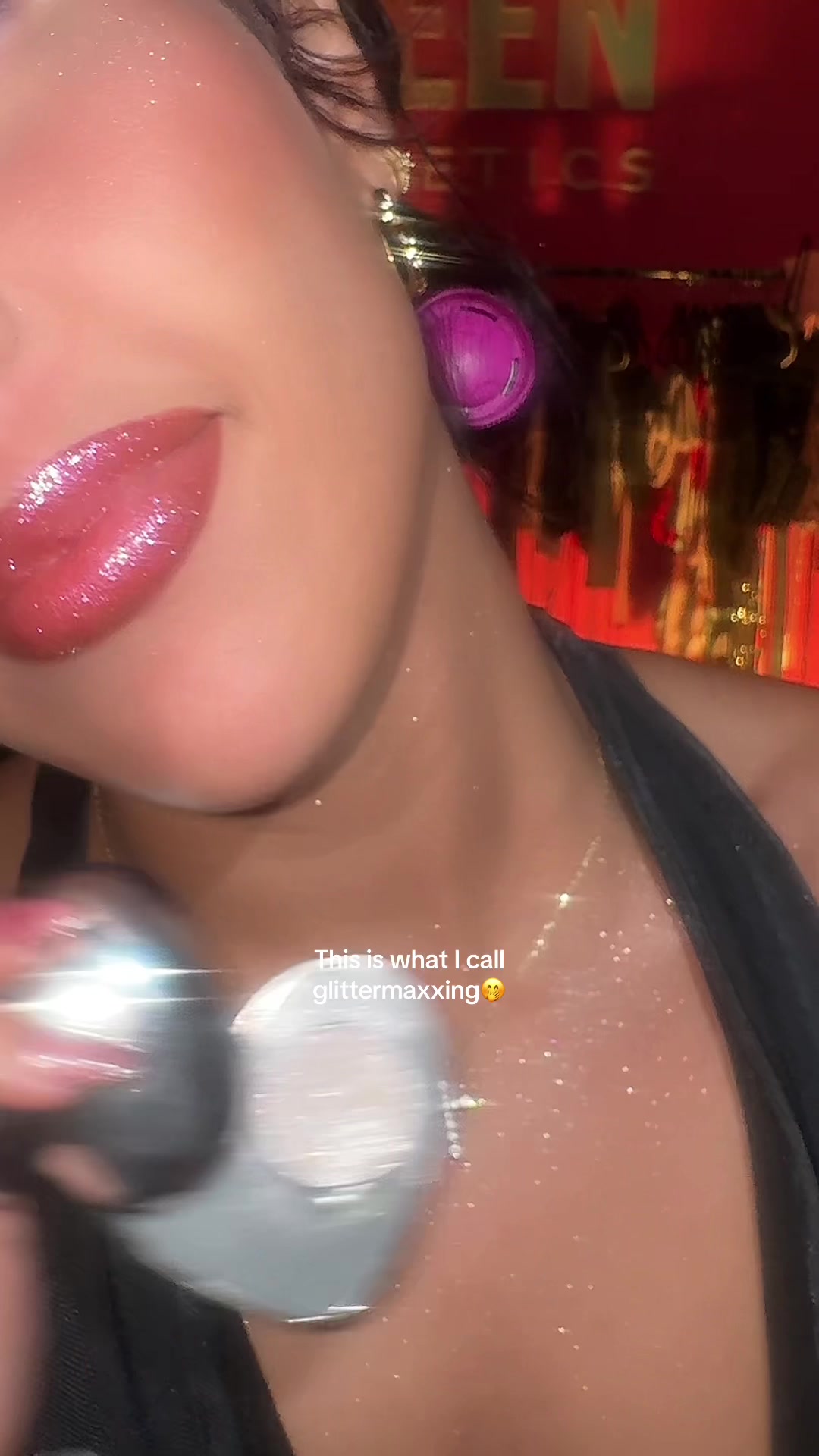 @Queencosmetics