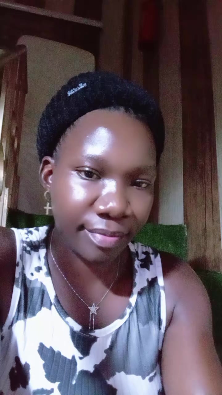 @🦋 baby fifi kwania 🇺🇬